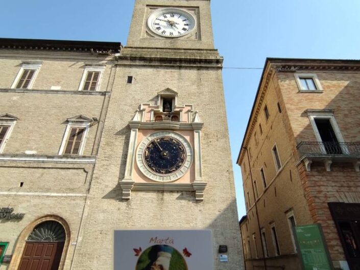Marta nel Mondo