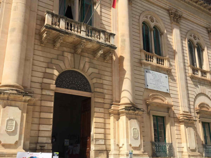 Marta nel mondo