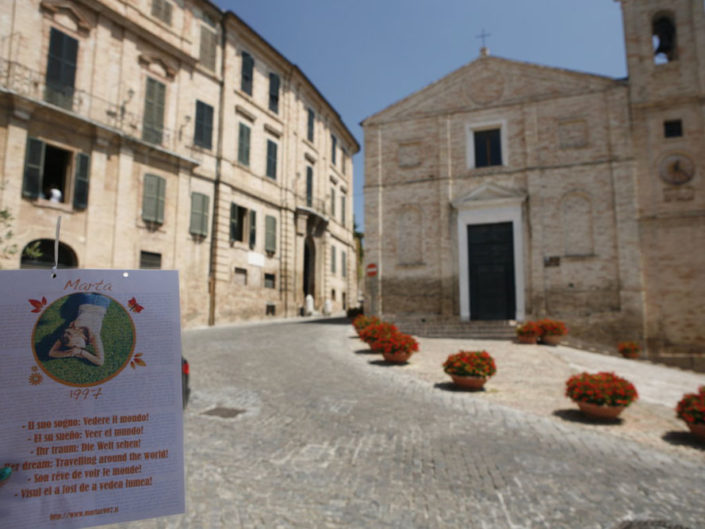 Marta nel mondo