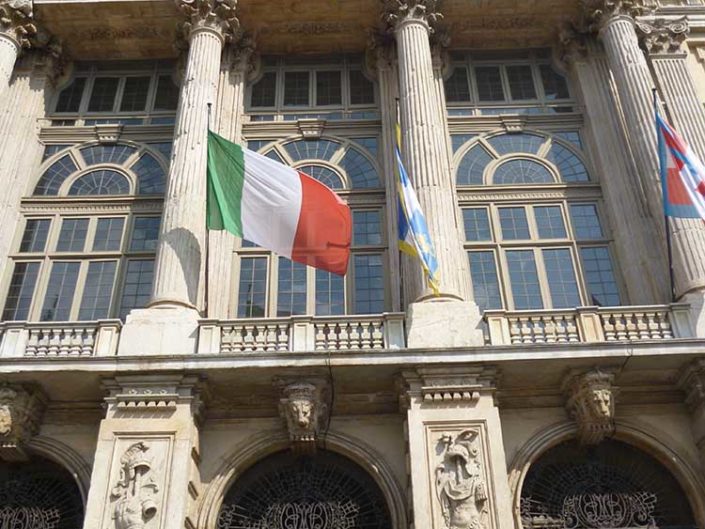 Marta nel mondo